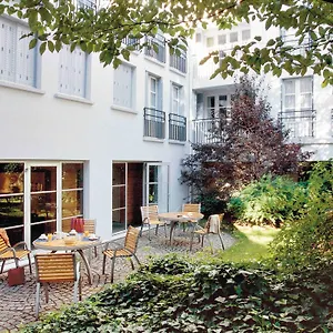 Adagio Montmartre **** Paris